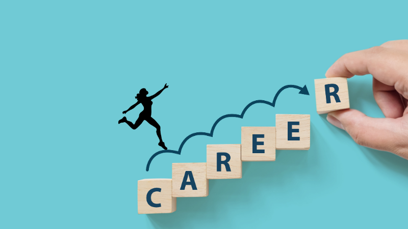 “頑張る”だけじゃ報われない時代に┃美容クリニックで働く女性が見直すべき『キャリアの軸』